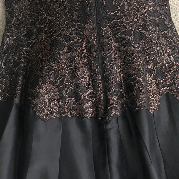Kay Unger Silk Cocktail Gown - Picture 9 of 13